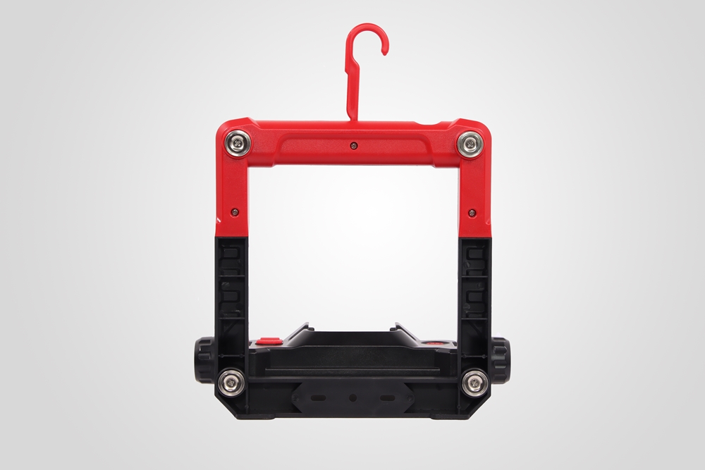 @LED Arbeitsleuchte Job pro. Mit Haken zum Einhängen um überall Licht zu haben wo man es benötigt.