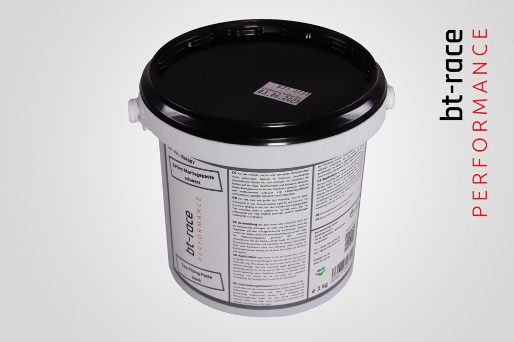 Montagepaste schwarz bt-race. Sehr leicht aufzutragen.